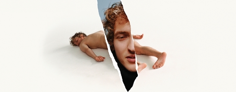 ALIOCHA présente Naked, un deuxième album sensuel, épuré et mordant