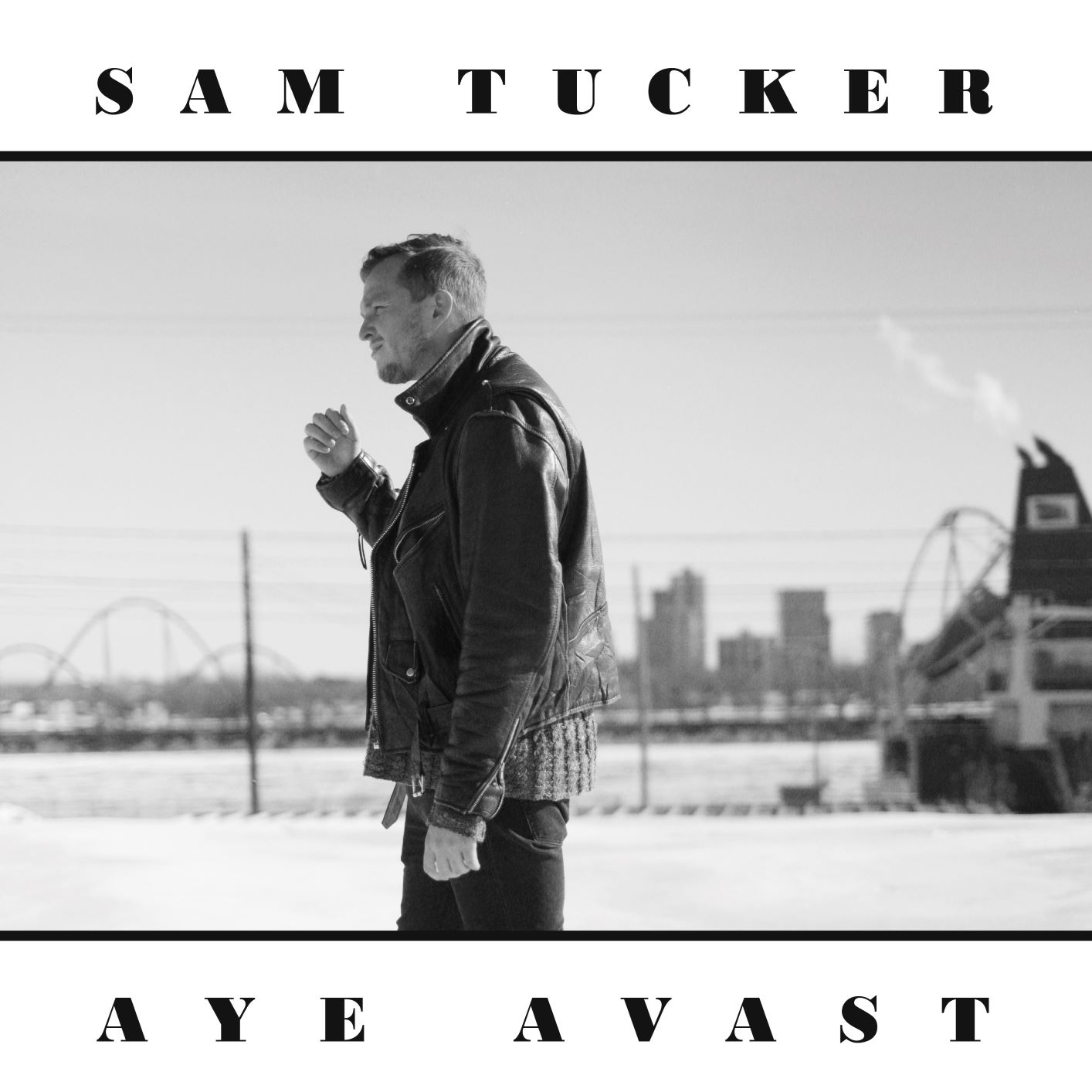 SAM TUCKER: Aye Avast en images