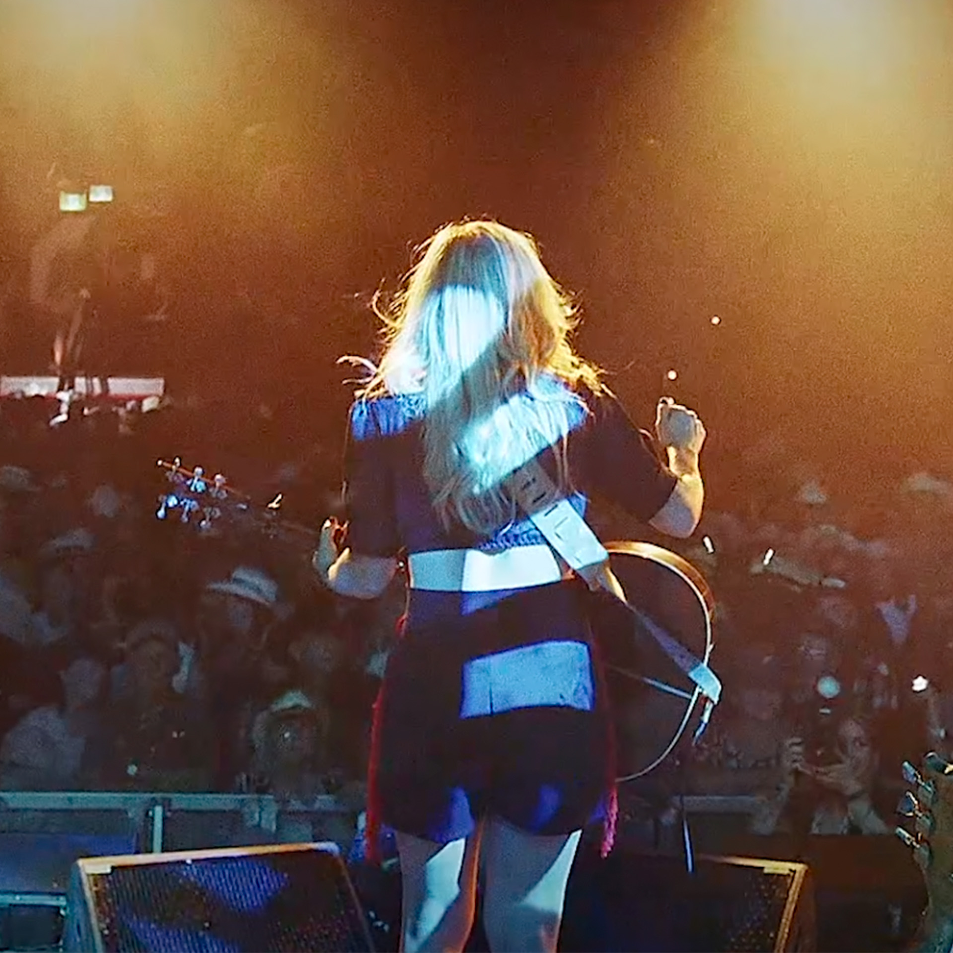 Cindy Bédard : Nouveau vidéoclip pour la chanson De Hollywood à Rouyn-Noranda