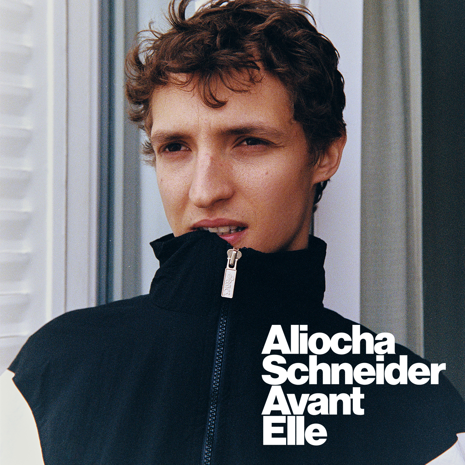 Aliocha Schneider présente Avant Elle