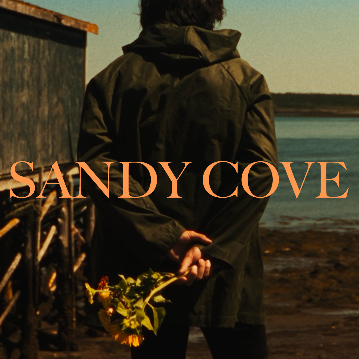 MATT HOLUBOWSKI poursuit sa grande tournée et présente le clip de Sandy Cove